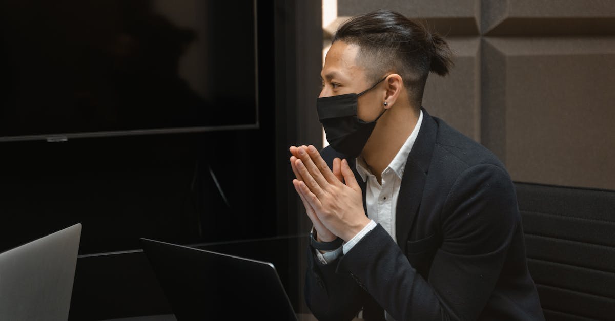 分享通信实名账号：苦与乐怎么注册账号和密码